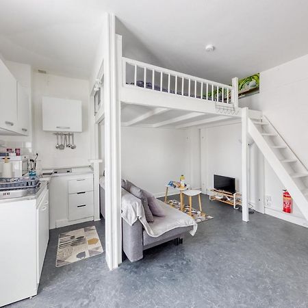 Joli Petit Studio A 200 M Du Tramway, Proche Paris, D'Orly, Rungis, Belle Epine Et Choisy Le Roi Apartman Thiais Kültér fotó